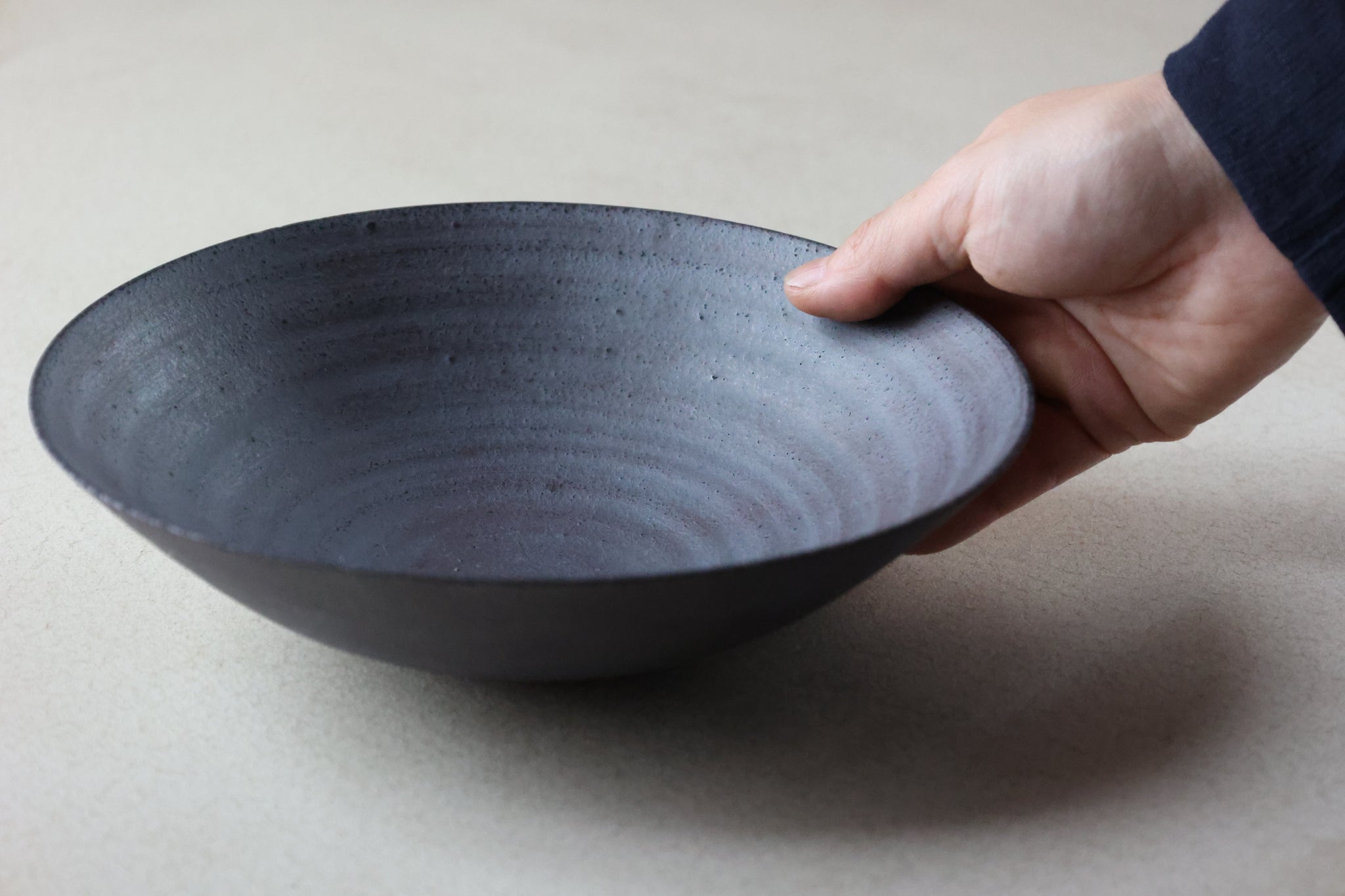 二階堂明弘　皿 二階堂 明弘 _ 焼締め ボウル皿（茶） - NODE