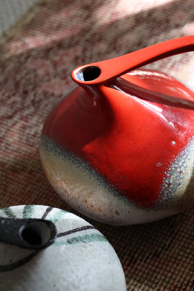 No.2 German Art Pottery [red]