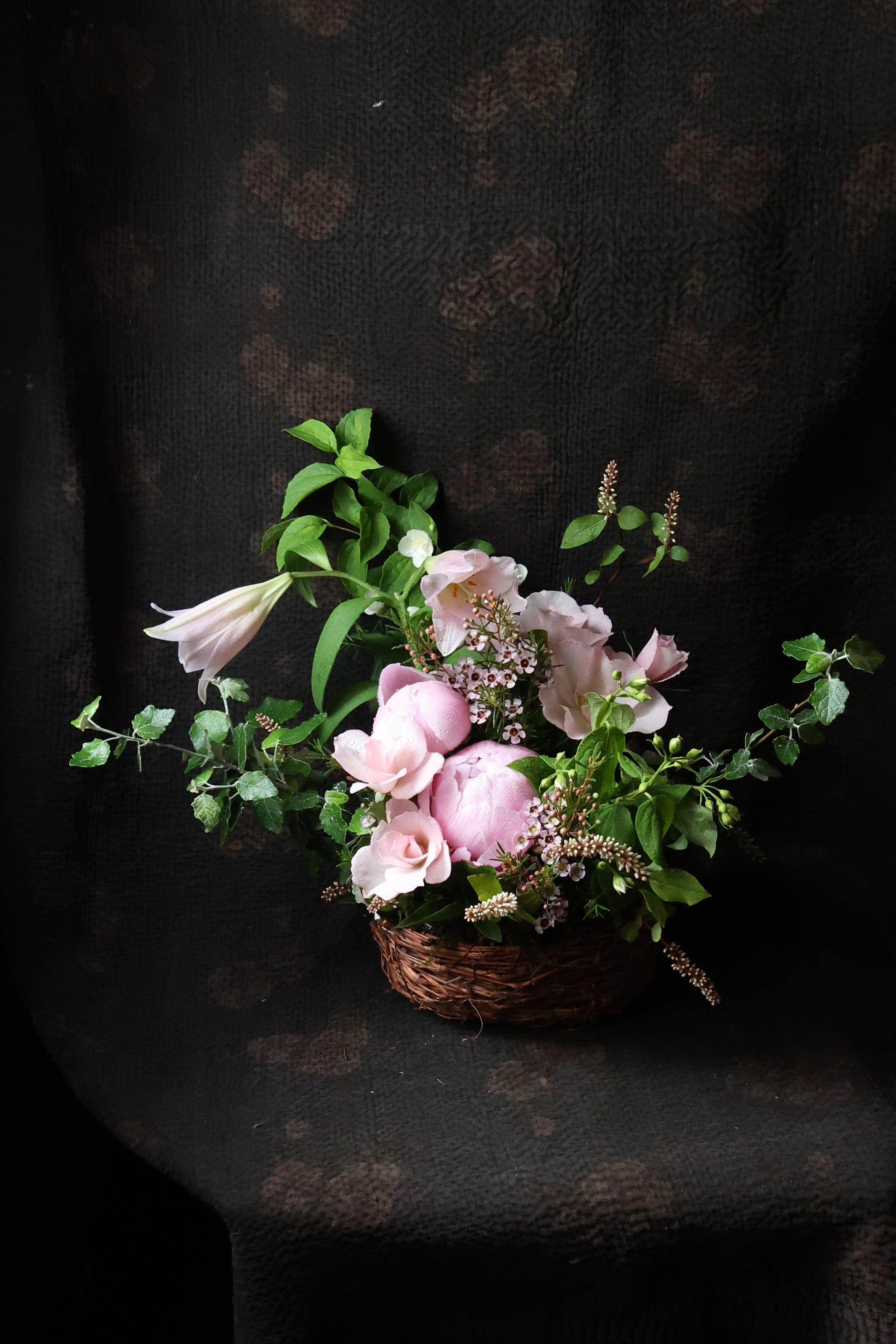 seasonal 和花籠 – THE LITTLE SHOP OF FLOWERS