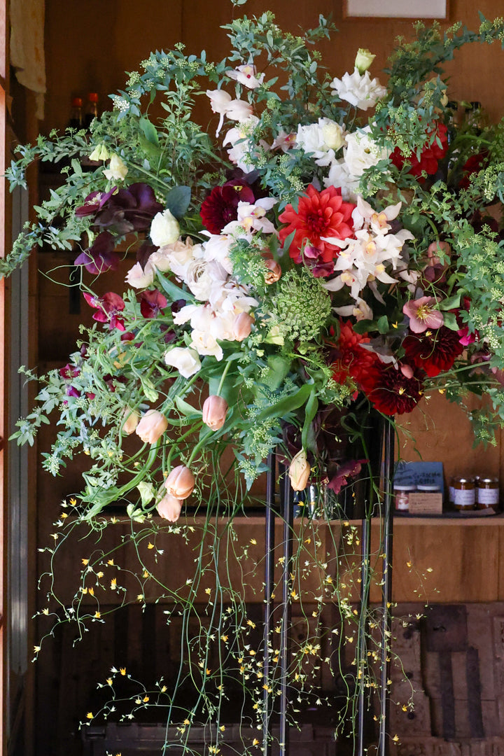 Stand celebration flower – THE LITTLE SHOP OF FLOWERS