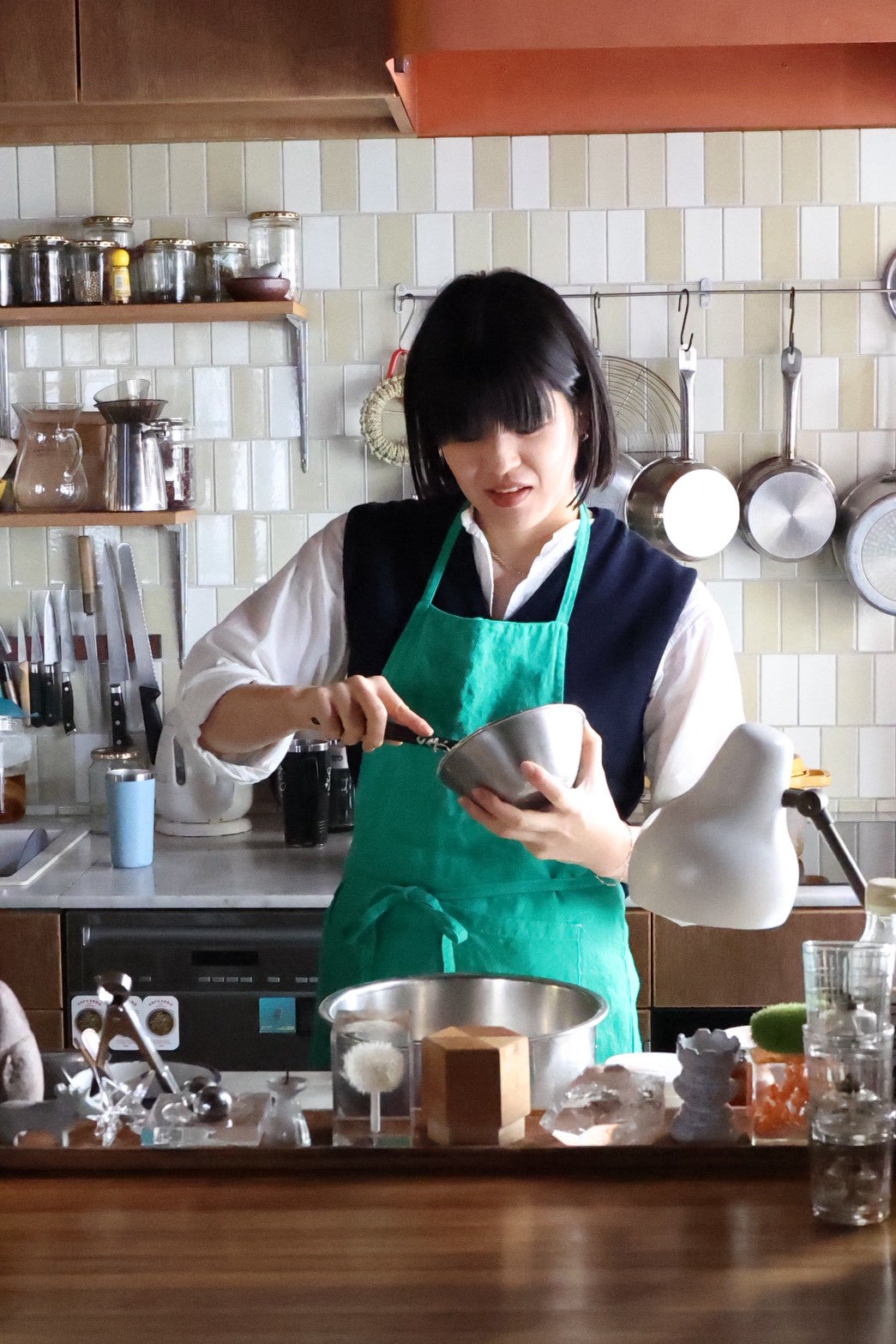 Botanical Hemp Apron – THE LITTLE SHOP OF FLOWERS