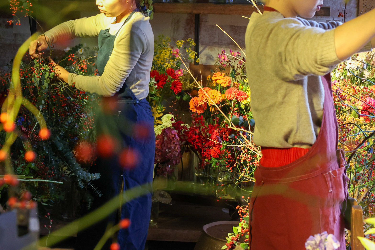 Botanical Hemp Apron – THE LITTLE SHOP OF FLOWERS