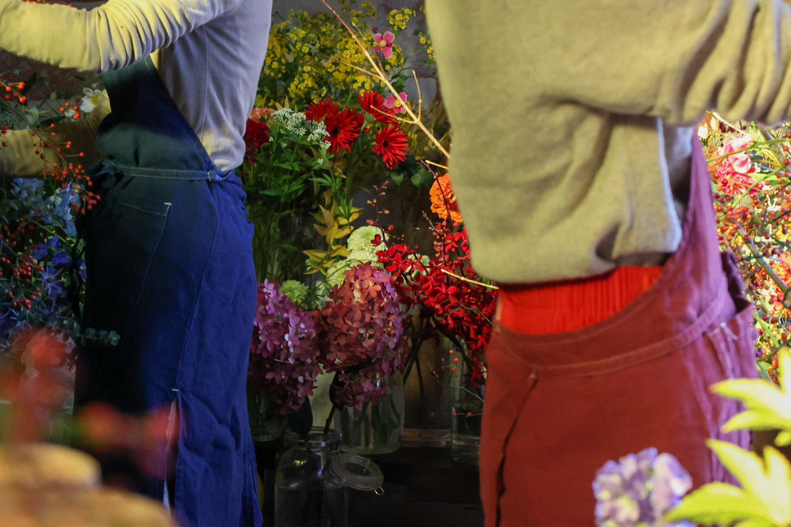Botanical Hemp Apron – THE LITTLE SHOP OF FLOWERS