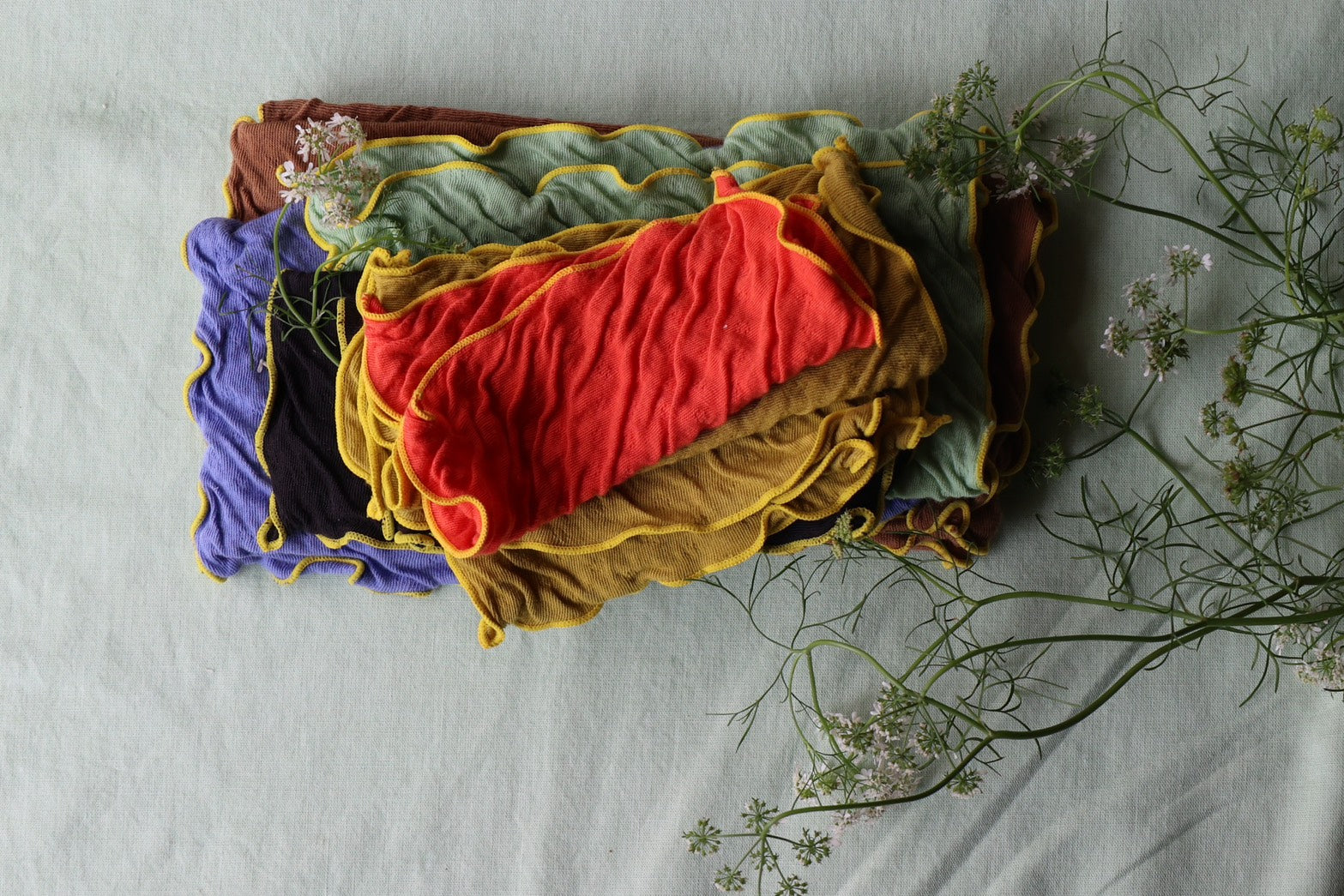 Botanical Handkerchief mini – THE LITTLE SHOP OF FLOWERS