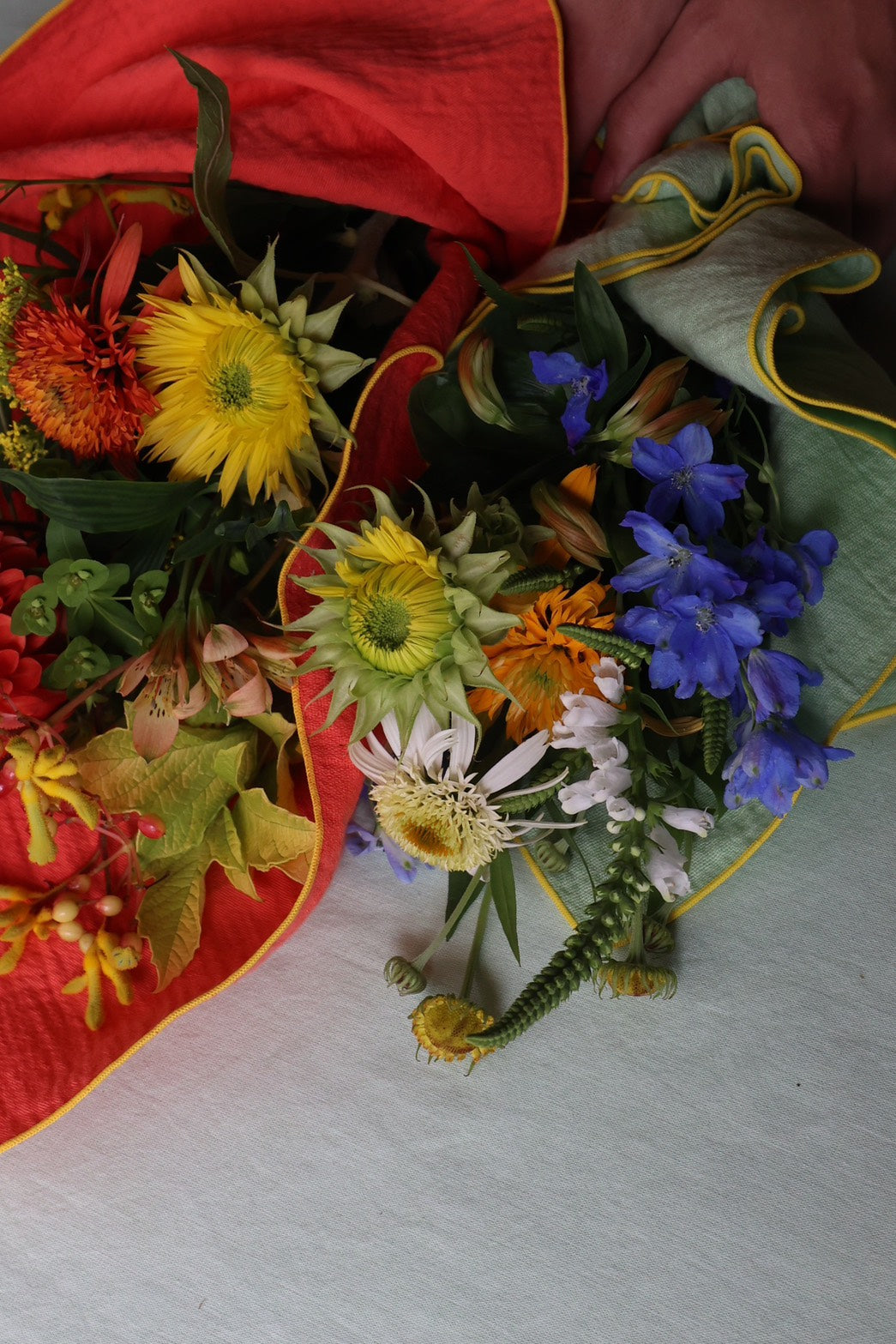 セット限定] botanical dyed cloth bouquet – THE LITTLE SHOP OF FLOWERS