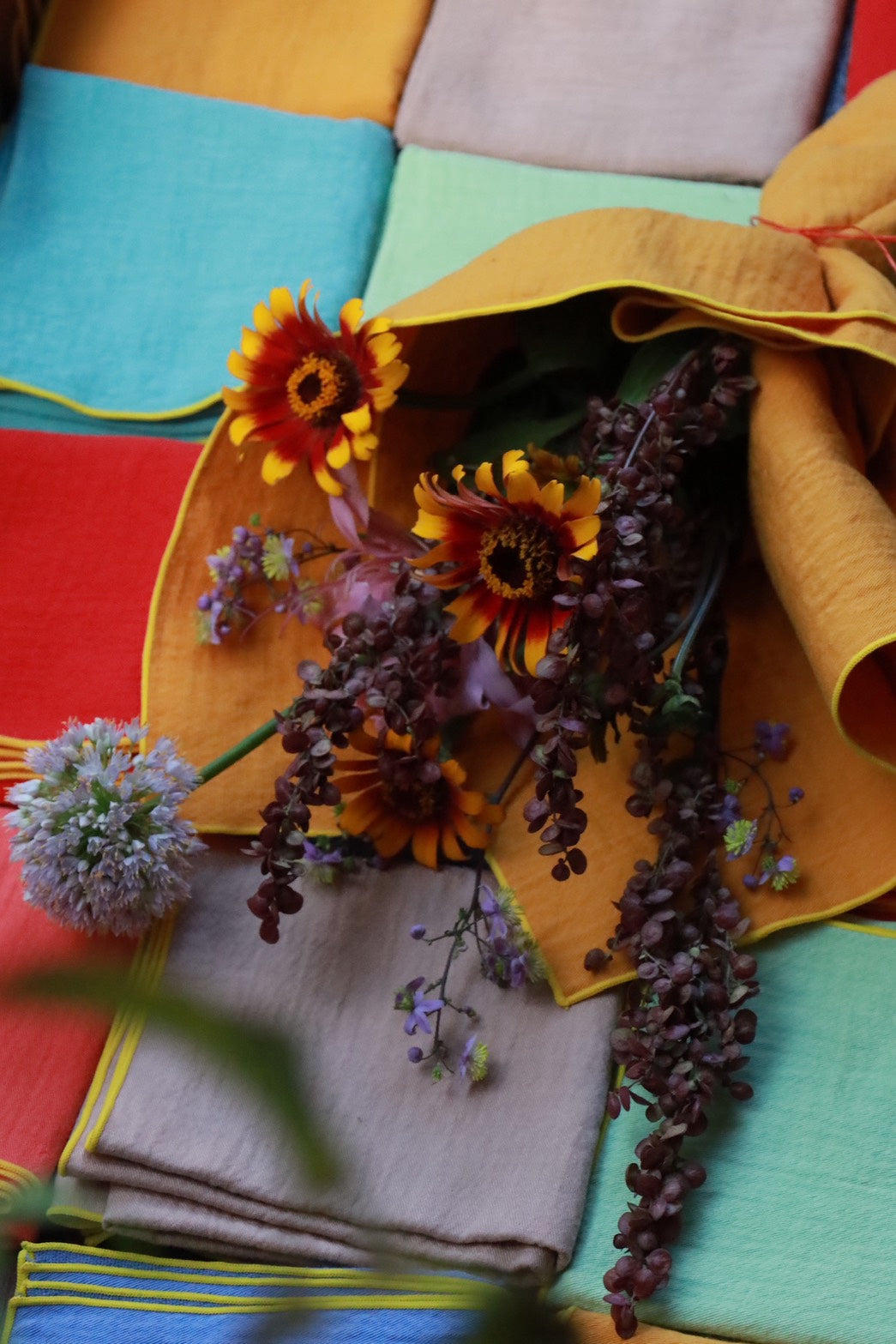 セット限定] botanical dyed cloth bouquet – THE LITTLE SHOP OF FLOWERS